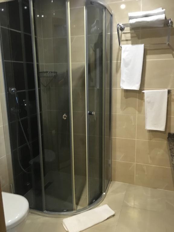 Hotel Duzce Surur Екстер'єр фото