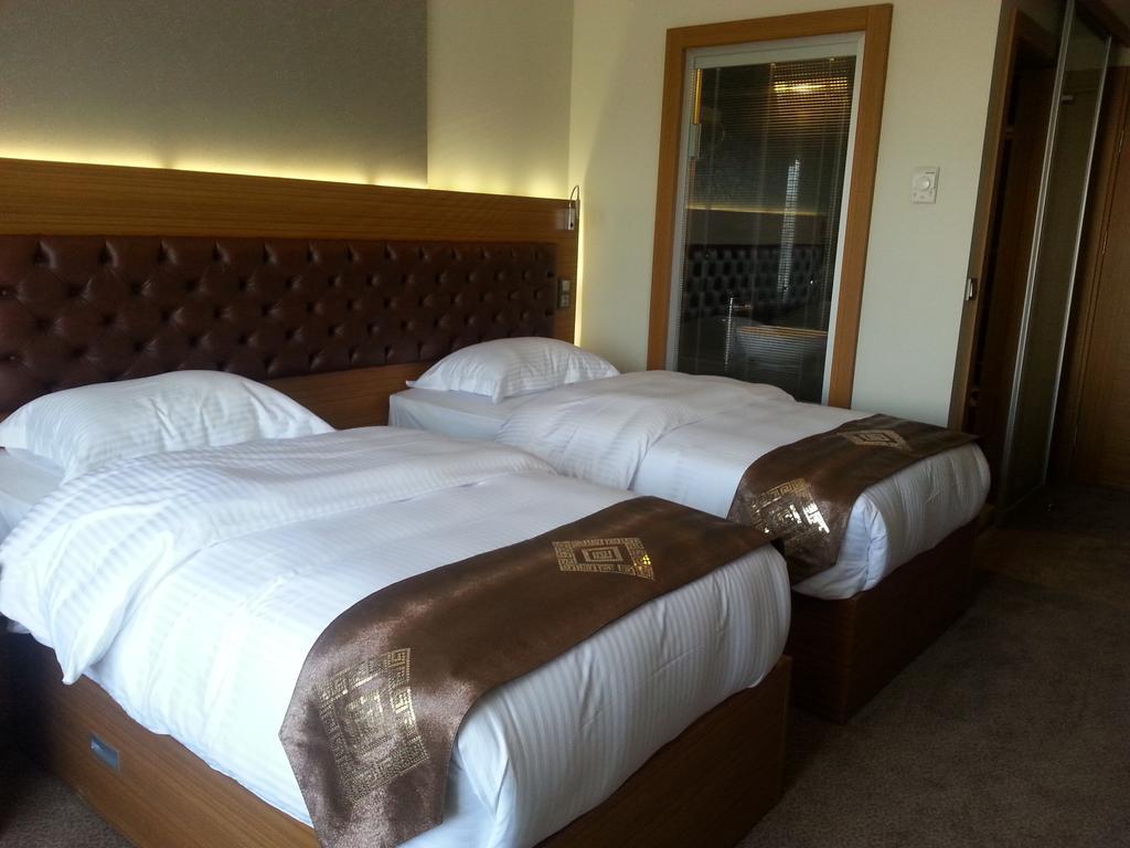 Hotel Duzce Surur Номер фото