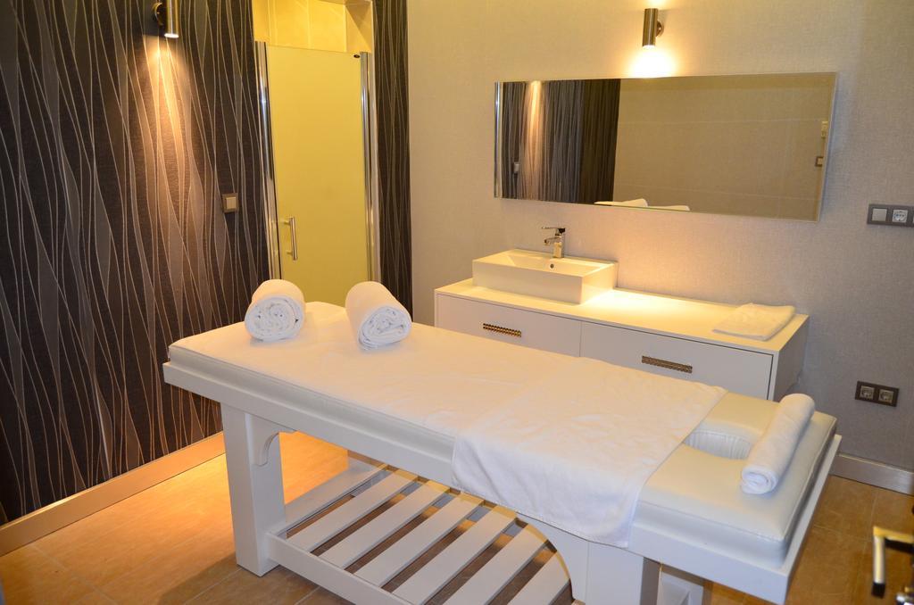 Hotel Duzce Surur Екстер'єр фото