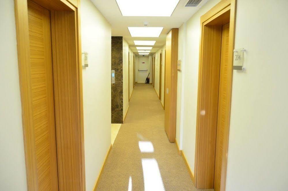 Hotel Duzce Surur Екстер'єр фото